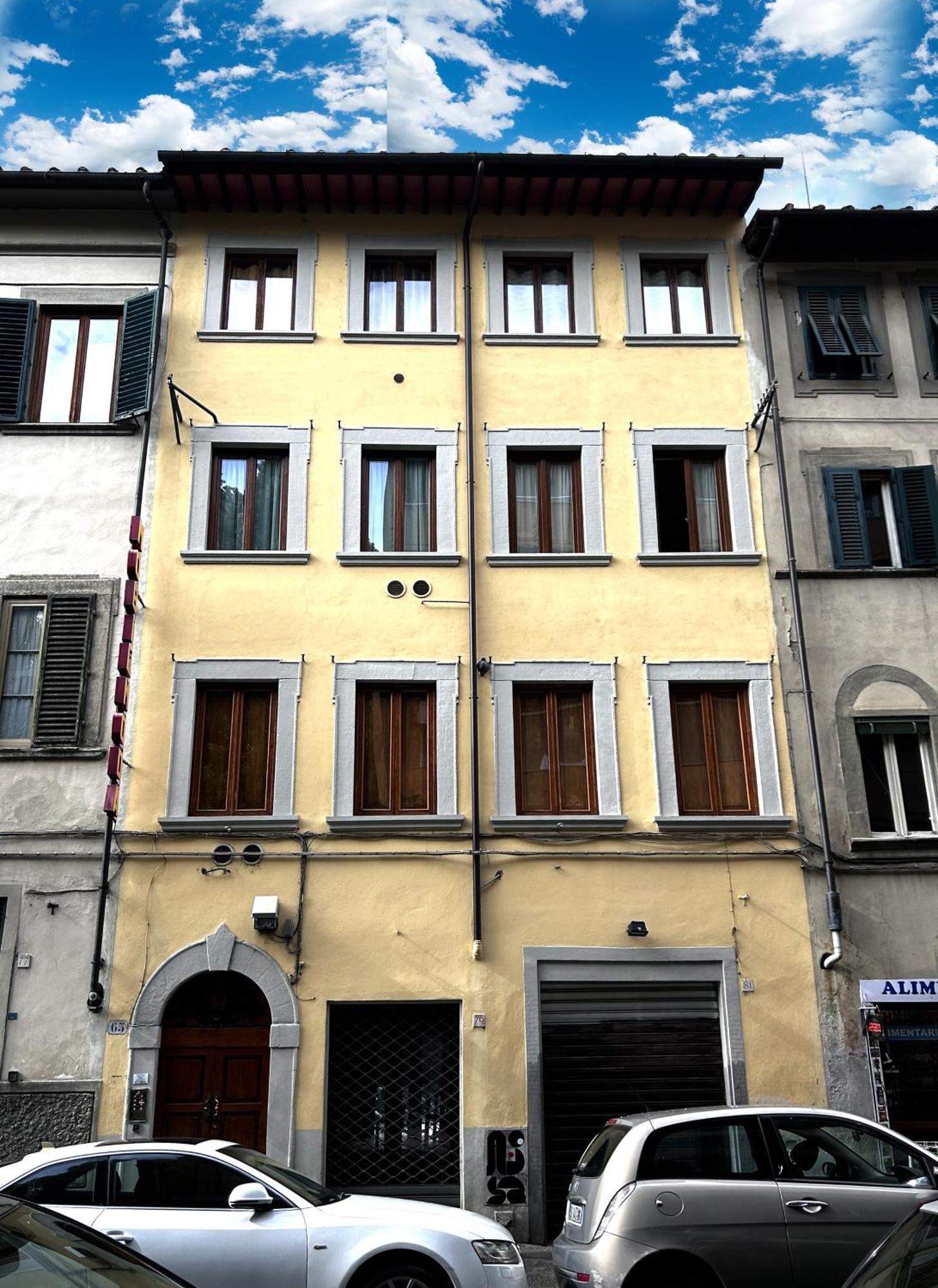 Characteristic In Santa Croce * Florencia